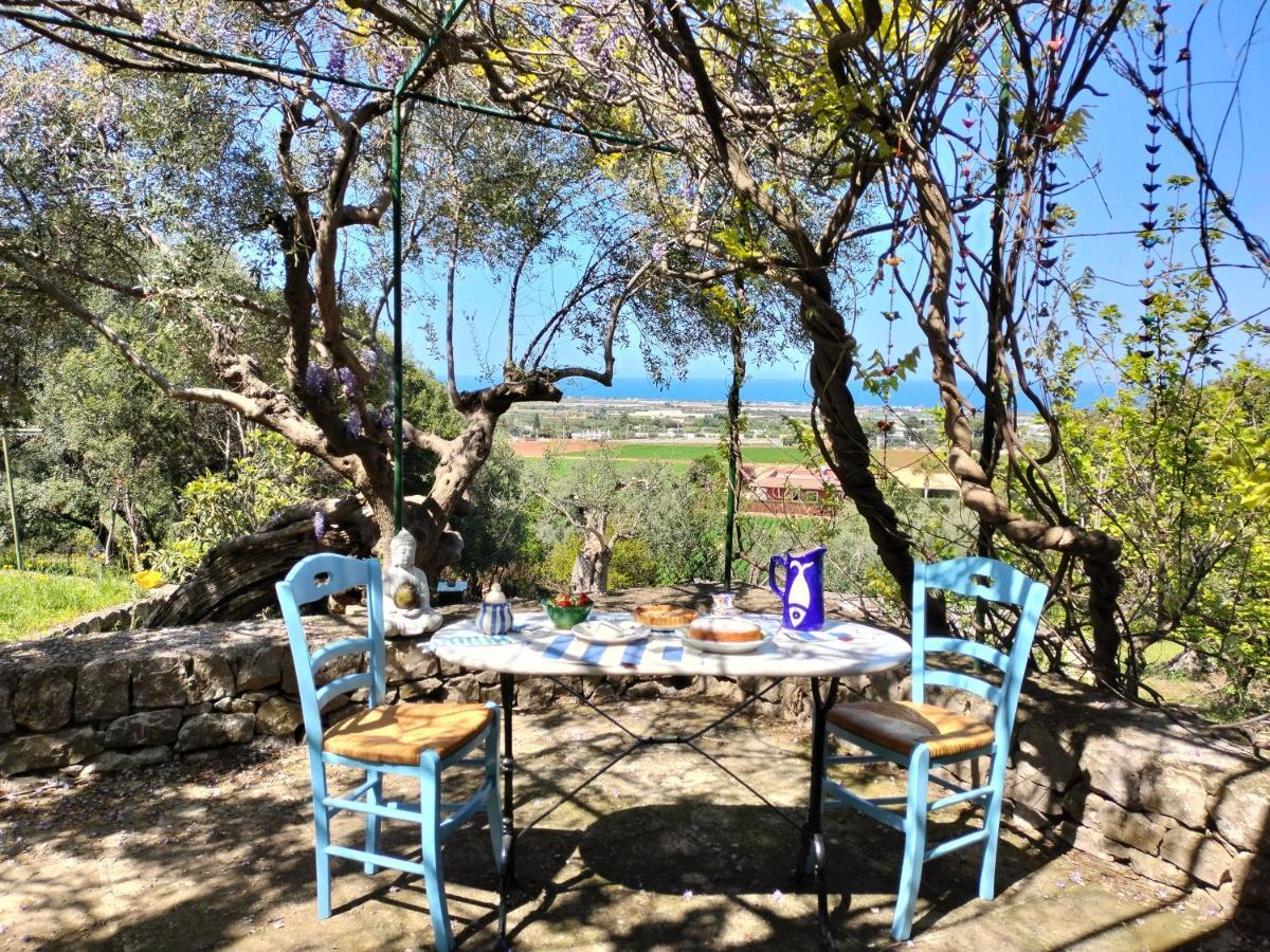 Le Finestre Sul Mare Bed & Breakfast Conversano Eksteriør bilde